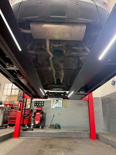 Business listing image