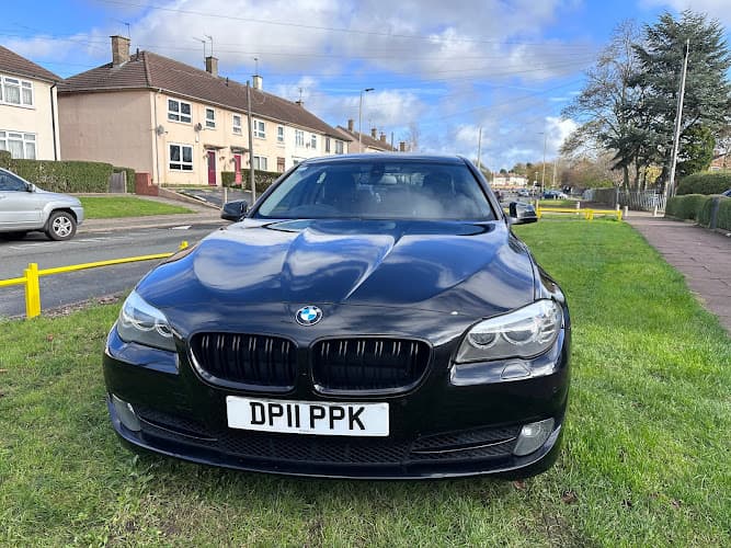 Business listing image