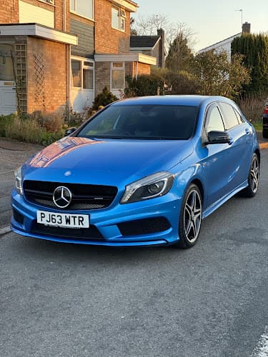 Business listing image